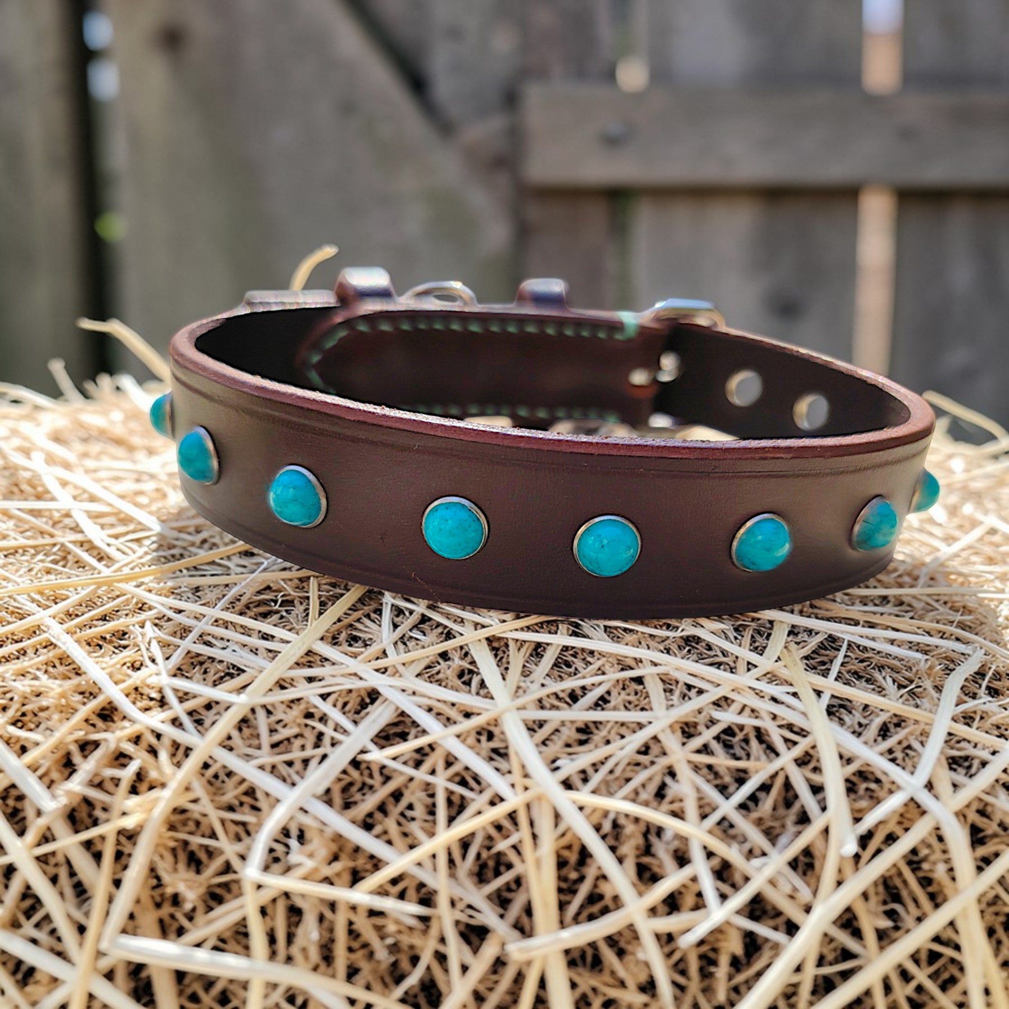 Collier Essentiel, taille M (29-38 cm) Cuir et Loulous